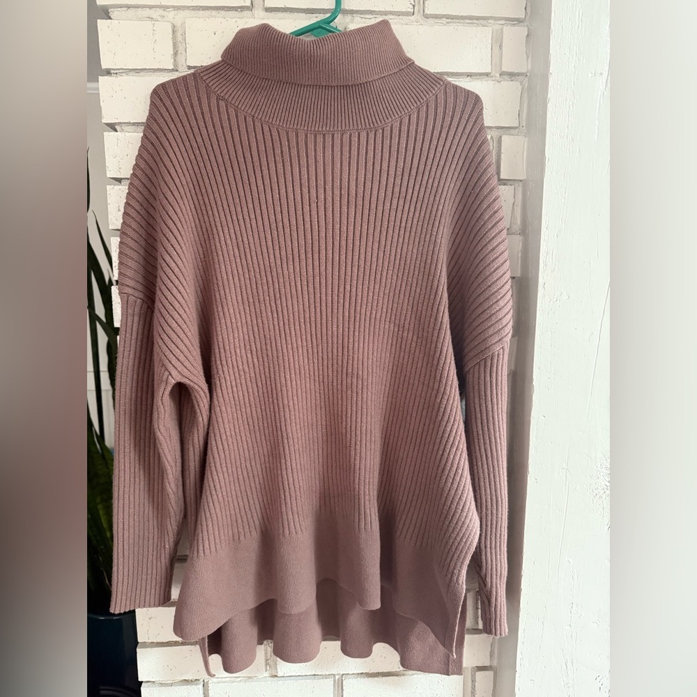 Lilusory Taupe Turtleneck Sweater Sz‎ XL